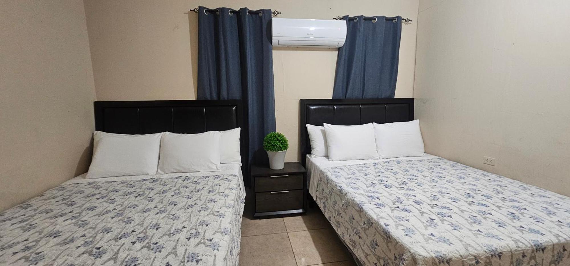 Discovery Beach Apartments Aguada Ngoại thất bức ảnh
