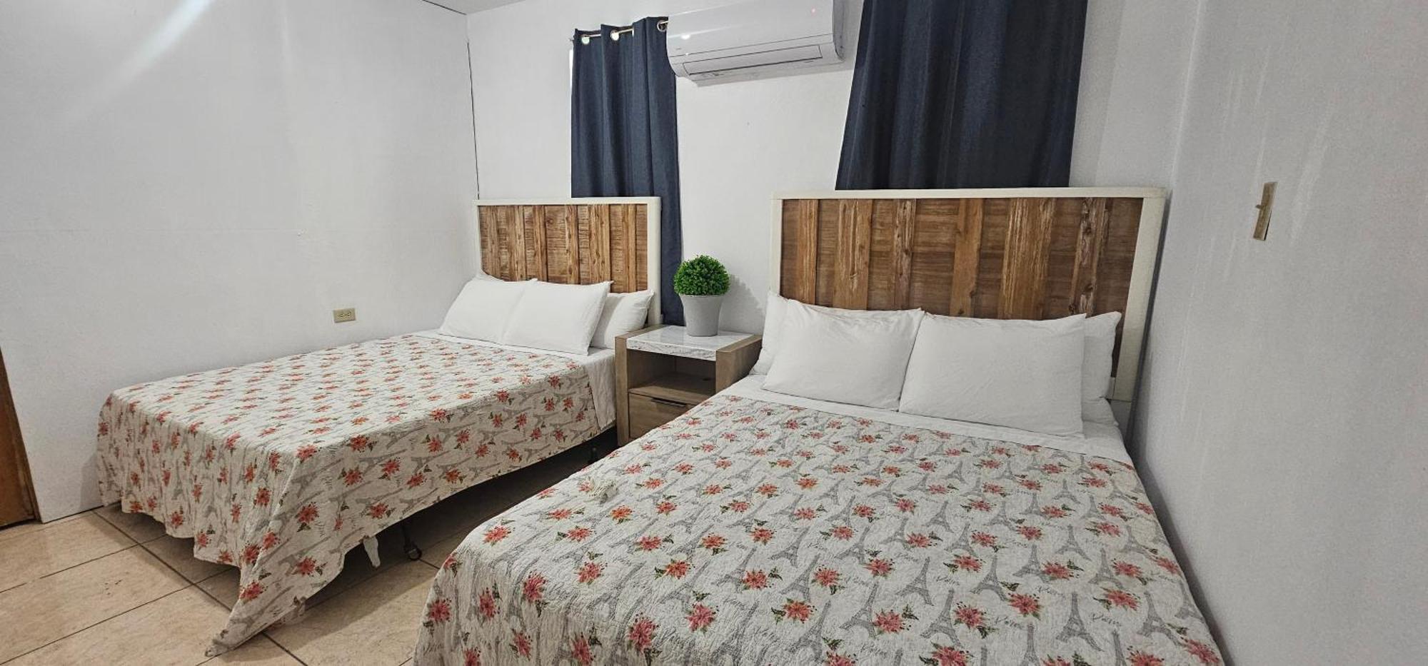 Discovery Beach Apartments Aguada Ngoại thất bức ảnh