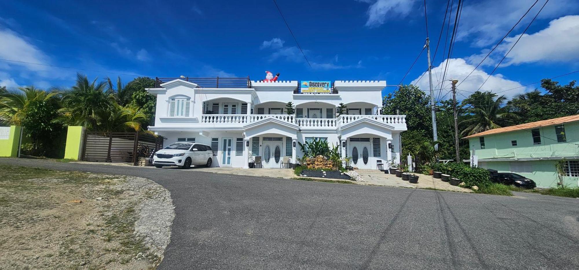 Discovery Beach Apartments Aguada Ngoại thất bức ảnh